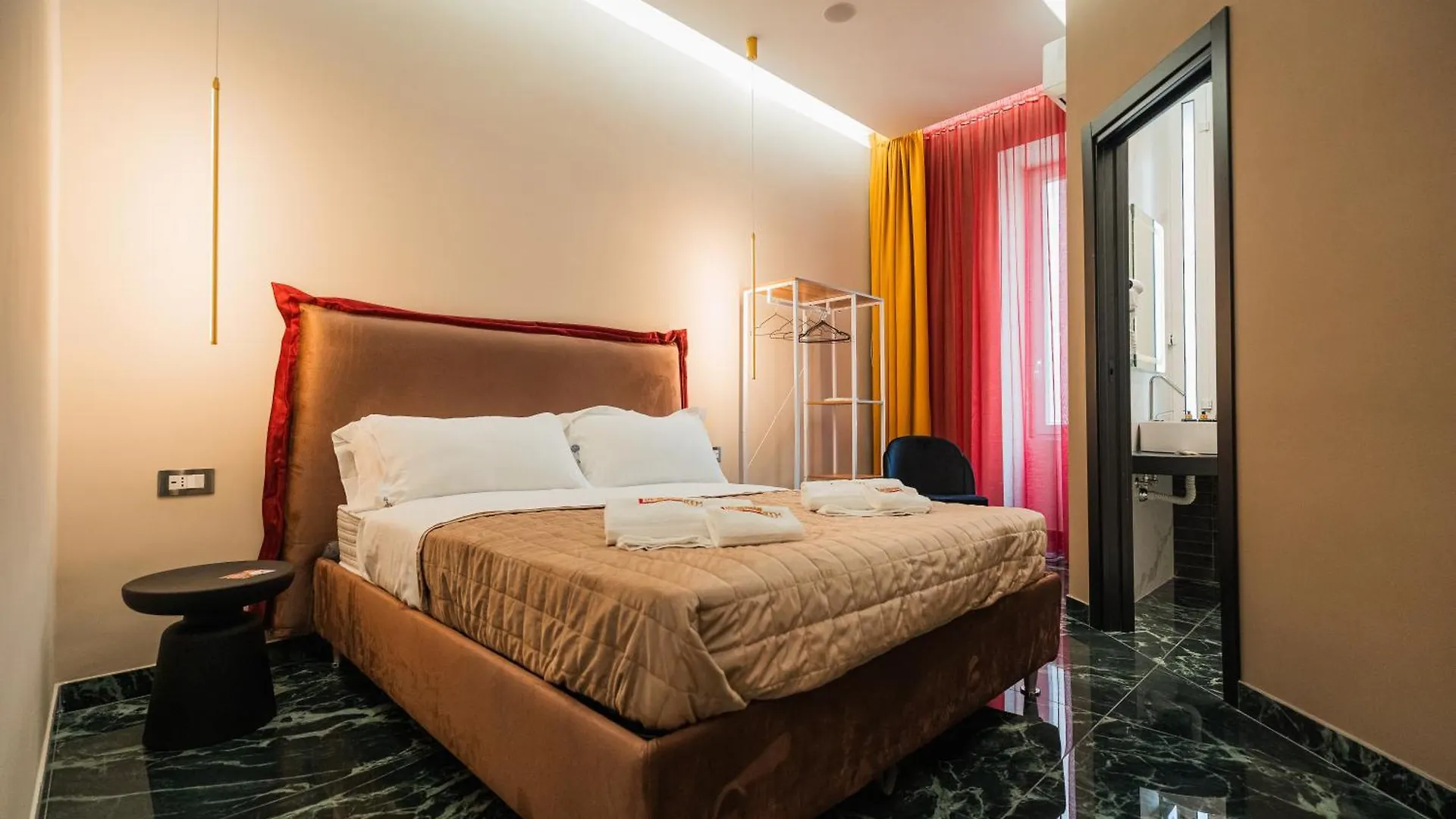 Guest house Lucignoloroom Stazione Centrale Napoli
