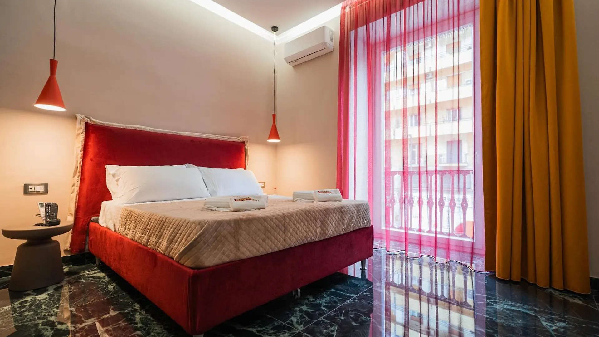 Lucignoloroom Stazione Centrale Napoli